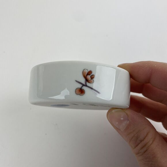 Limoges France Metropolitan Museum of Art Round Floral Porcelain Trinket Box Lid - Picture 6 of 9